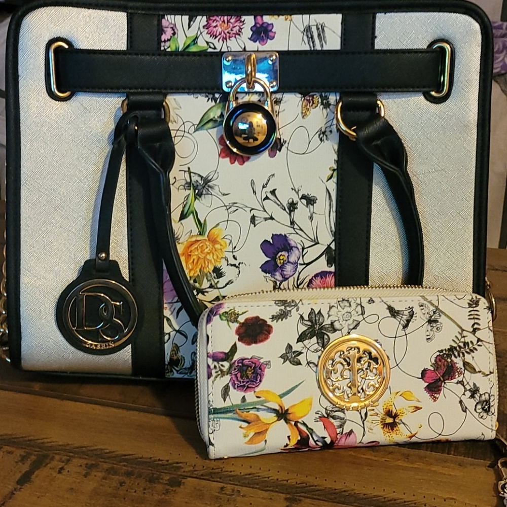 Handbag with matching wallet
